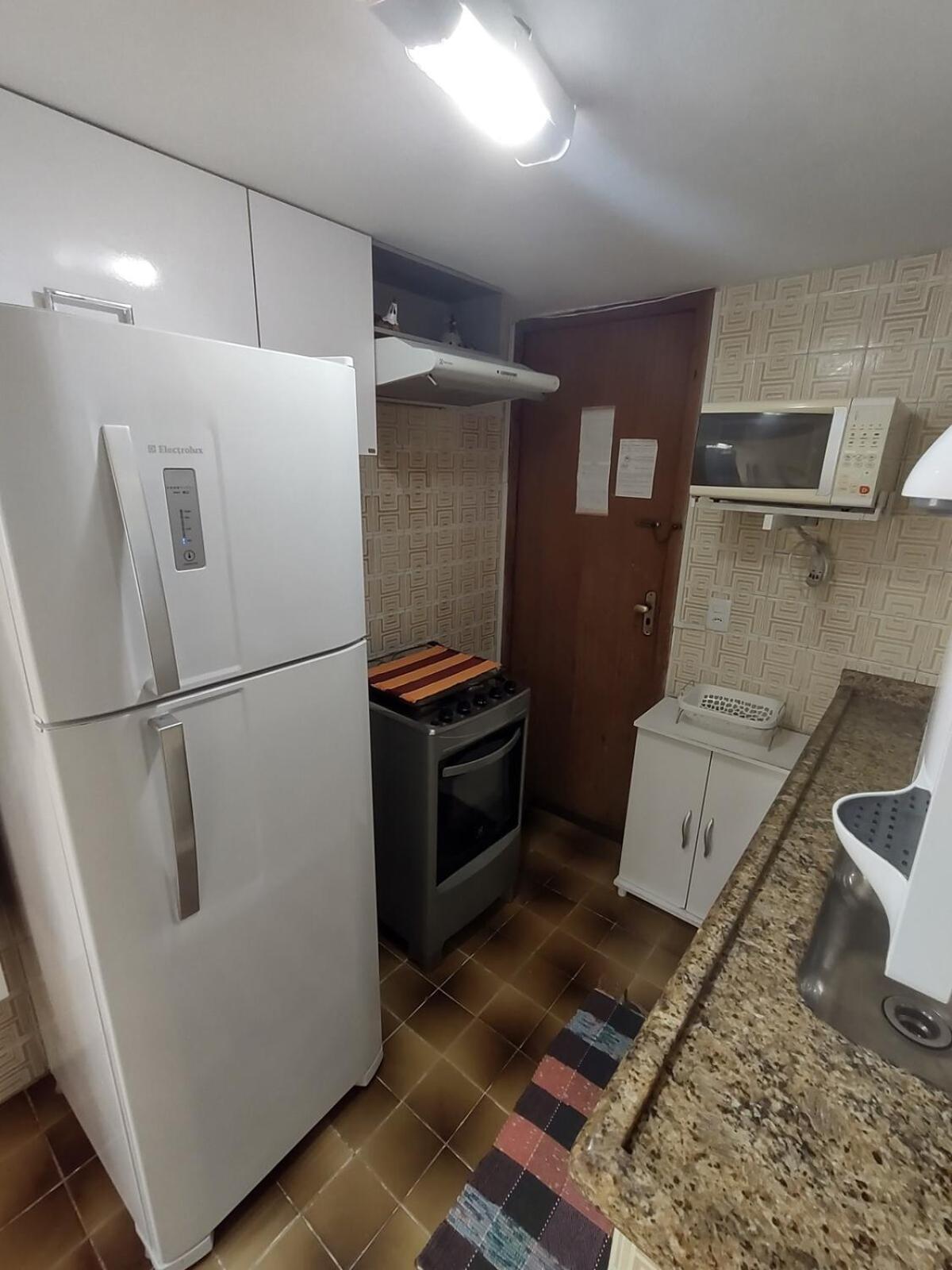 A 150 Metros Da Dos Anjos Apartment *